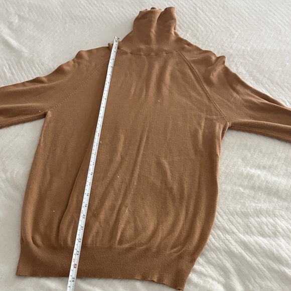 Zara Camel Turtleneck Sweater - Picture 3 of 3